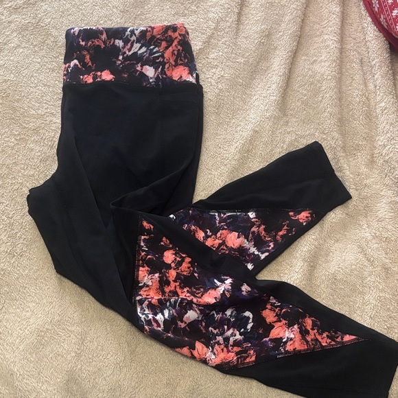 Livi Active Pants - LIVI active leggings